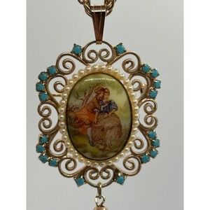 Vintage Courting Couple Porcelain Gold Tone Tassel Pendant Necklace